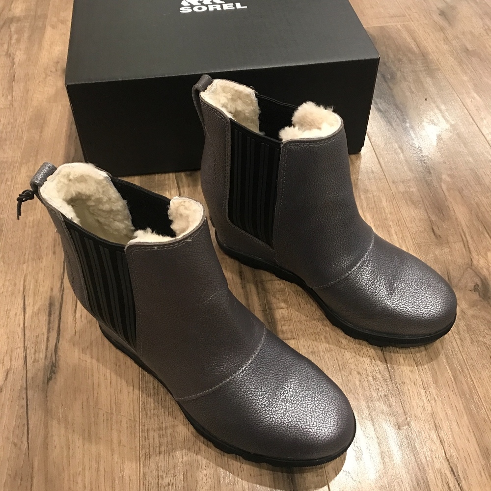 Sorel Joan of Arctic Wedge Chelsea Shearling Boot - Picture 5 of 8